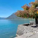 Lovely Idyllic Close To The